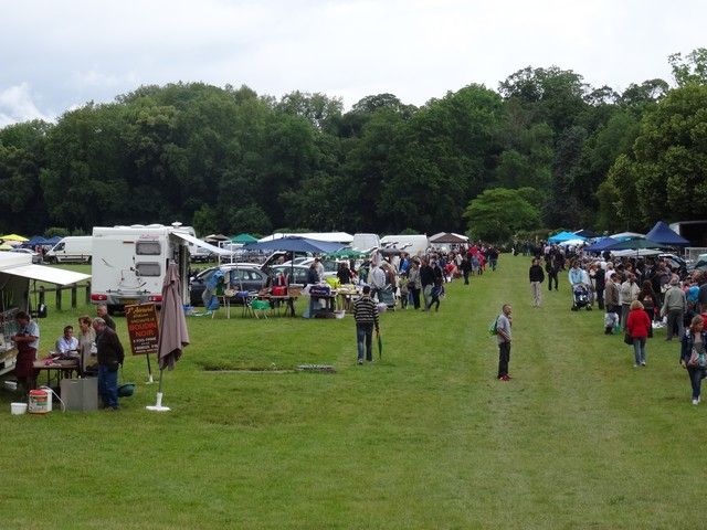 Vide grenier 2014 (27).jpg